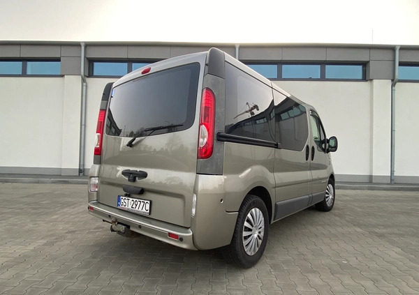 Renault Trafic cena 36500 przebieg: 343000, rok produkcji 2006 z Złocieniec małe 137